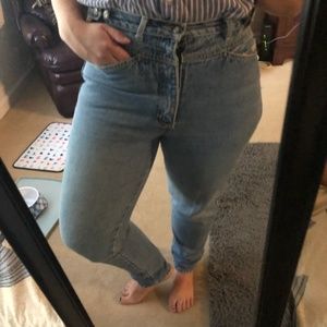 Filippo-totti FashionVintage Light Wash Mom Jeans